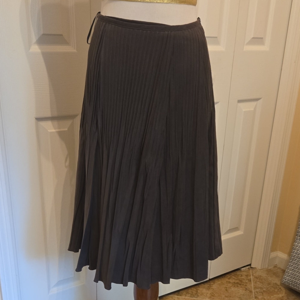 INDIVI Made In Japan Faux Suede Brown Pleated Skirt Sz XS-S